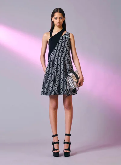 Look 14